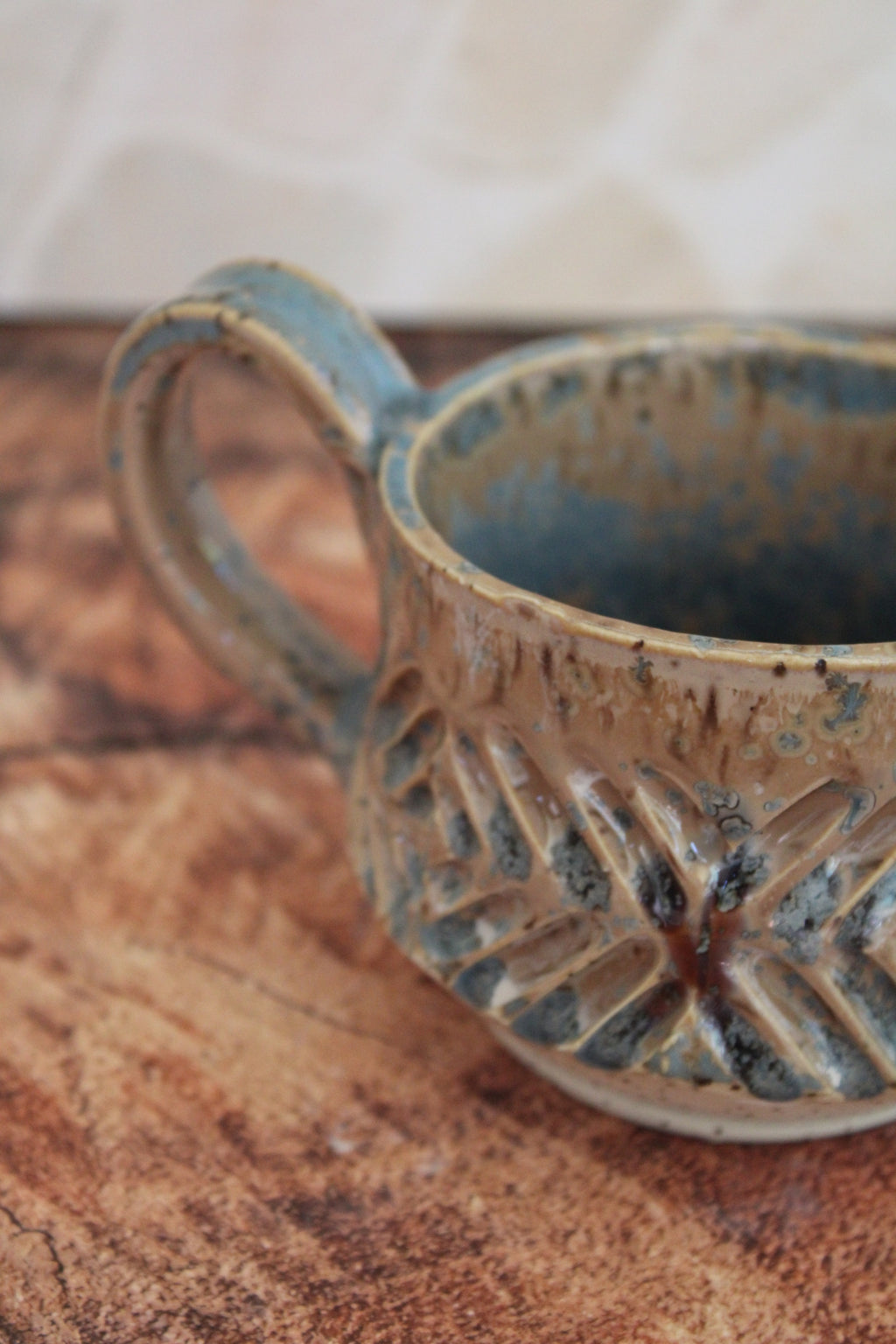 Rover Criss Cross Wide Mouth Mug