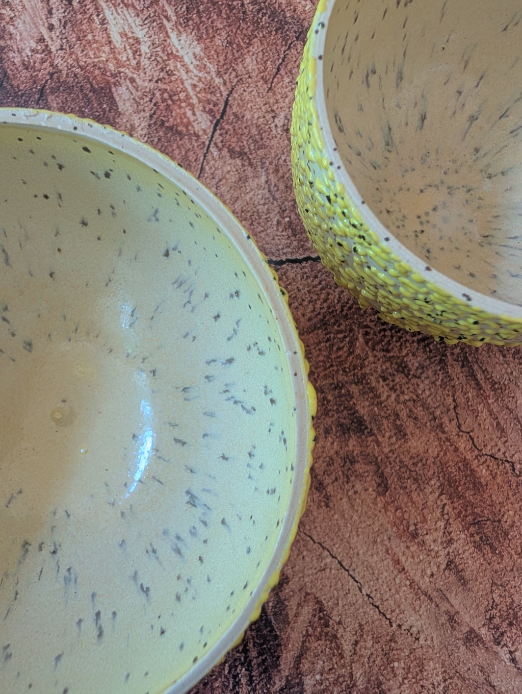 Trypophobia Canary Pedestal Matcha Set