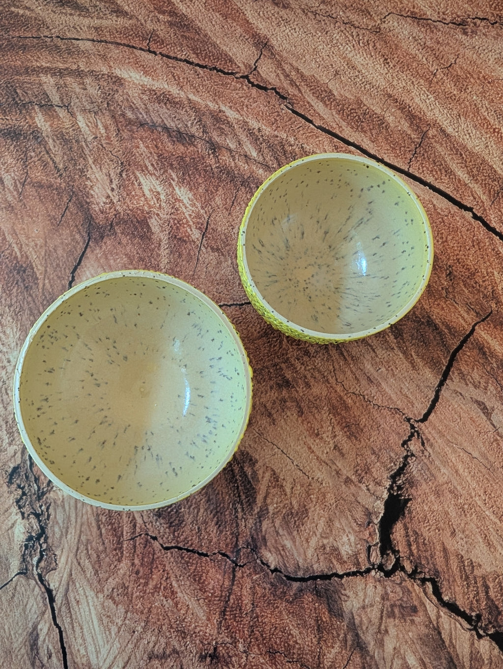 Trypophobia Canary Pedestal Matcha Set
