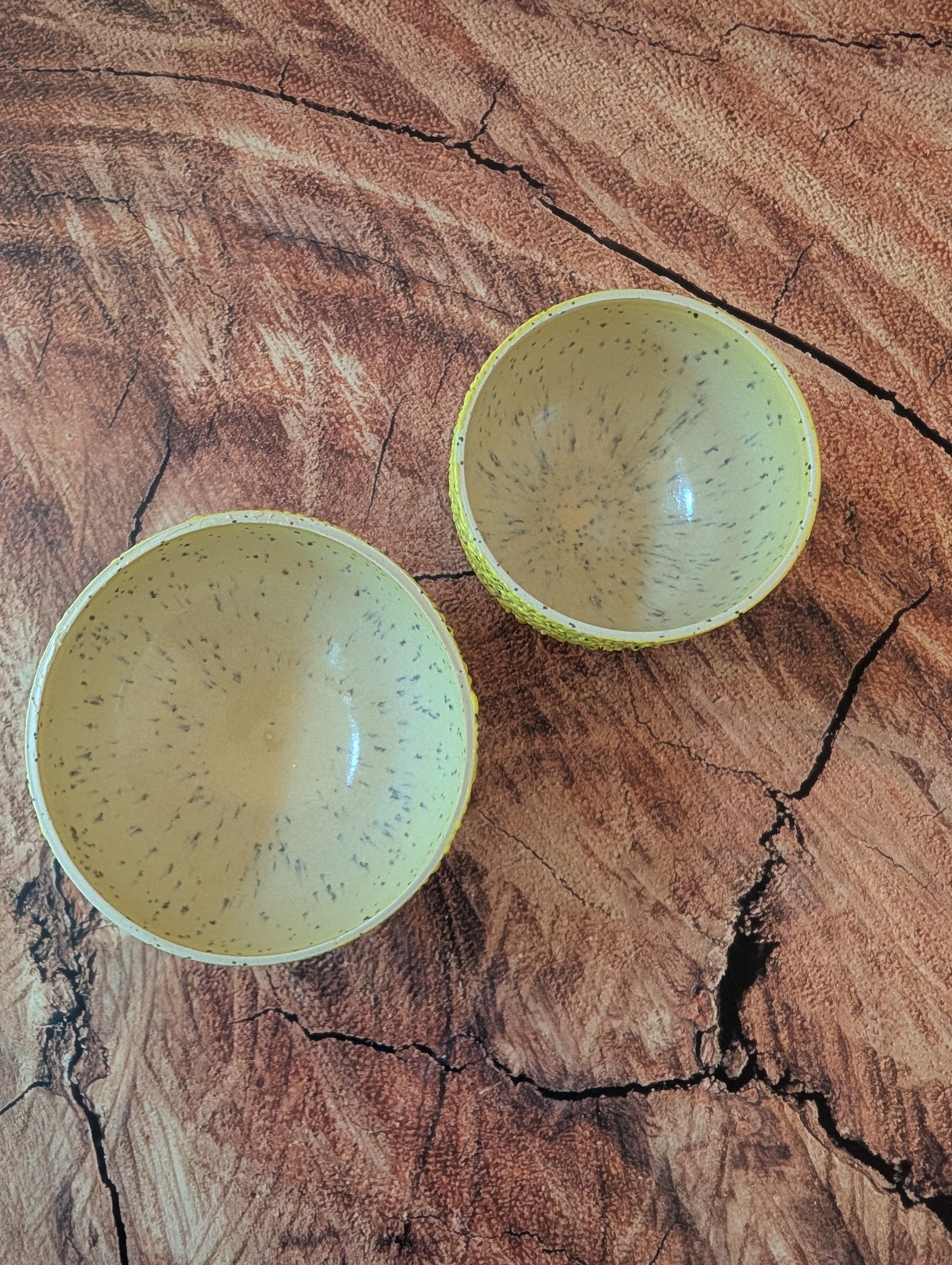 Trypophobia Canary Pedestal Matcha Set