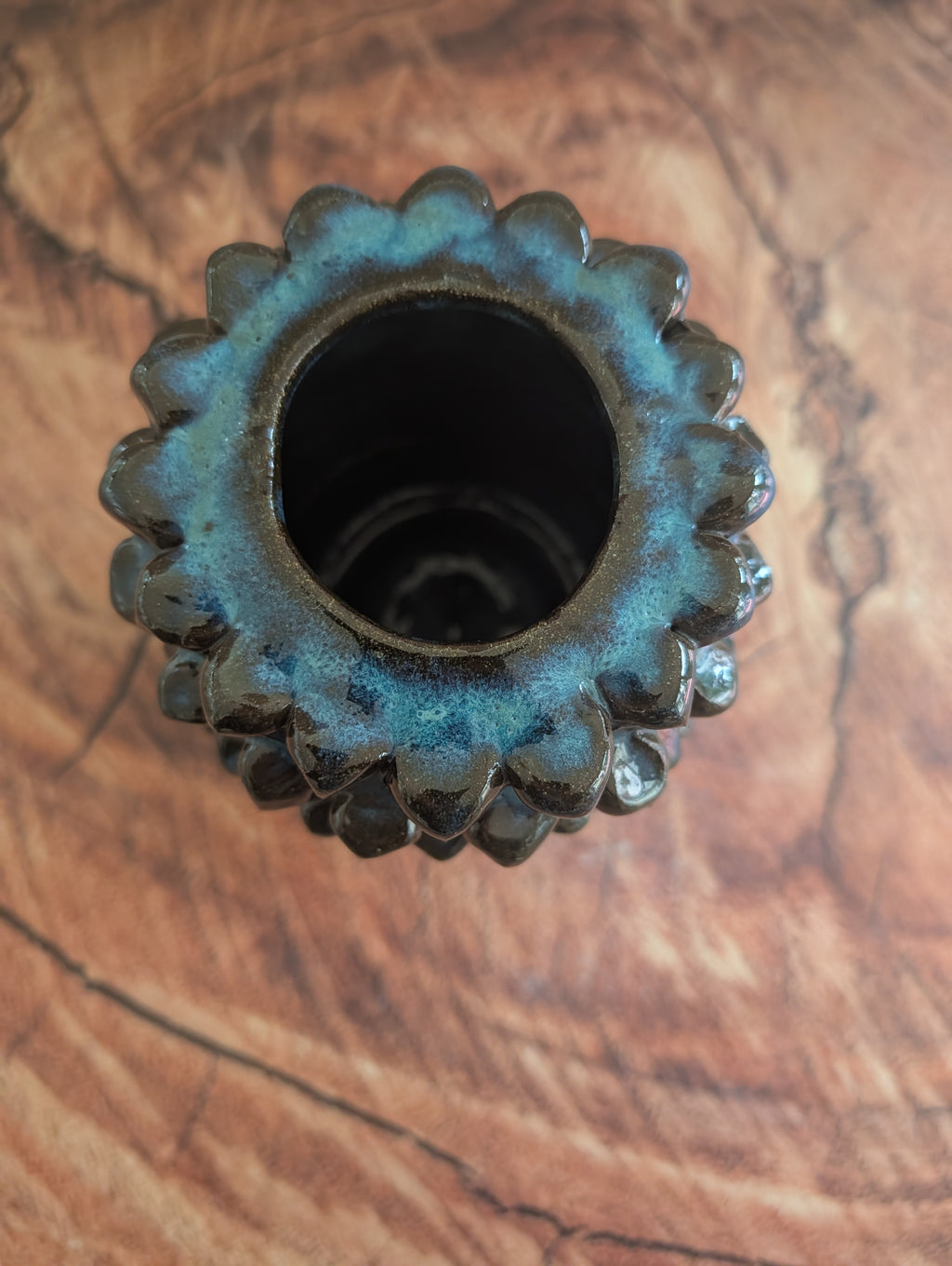 Straight BioLuminescent Vase