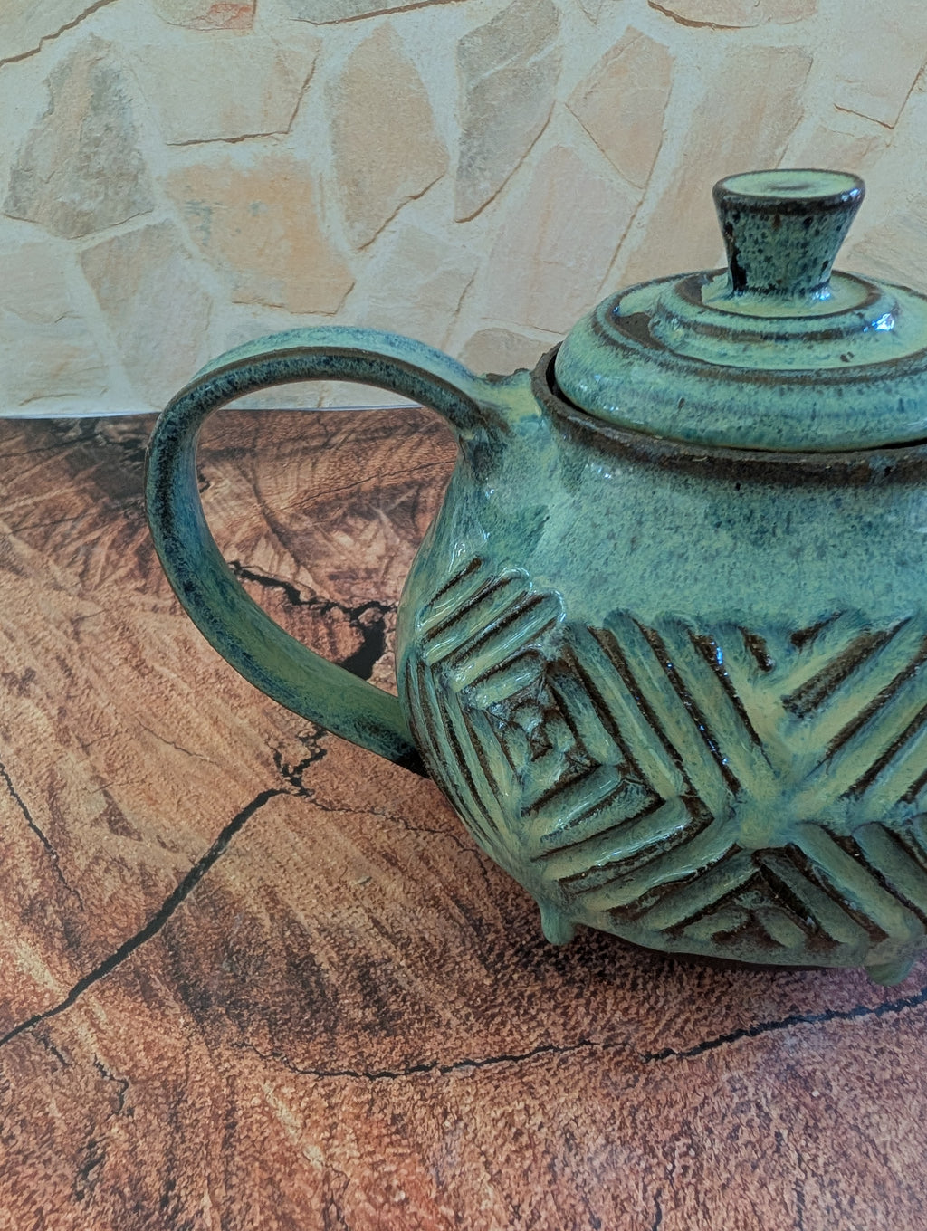Large Sea Foam Criss Cross Tea Pot