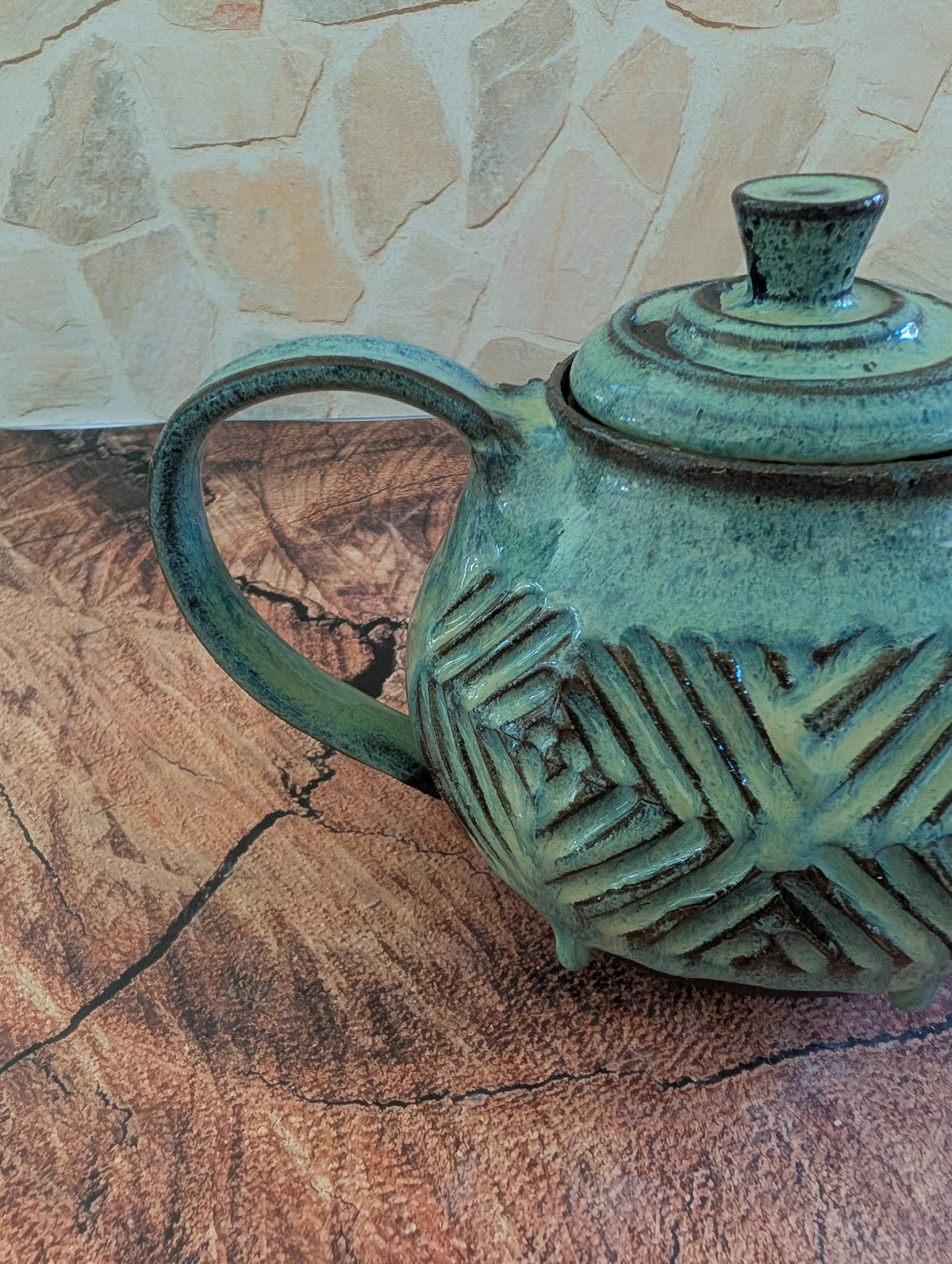 Large Sea Foam Criss Cross Tea Pot