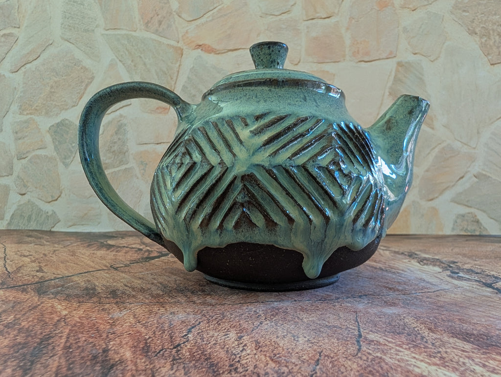 Large Sea Foam Criss Cross Tea Pot