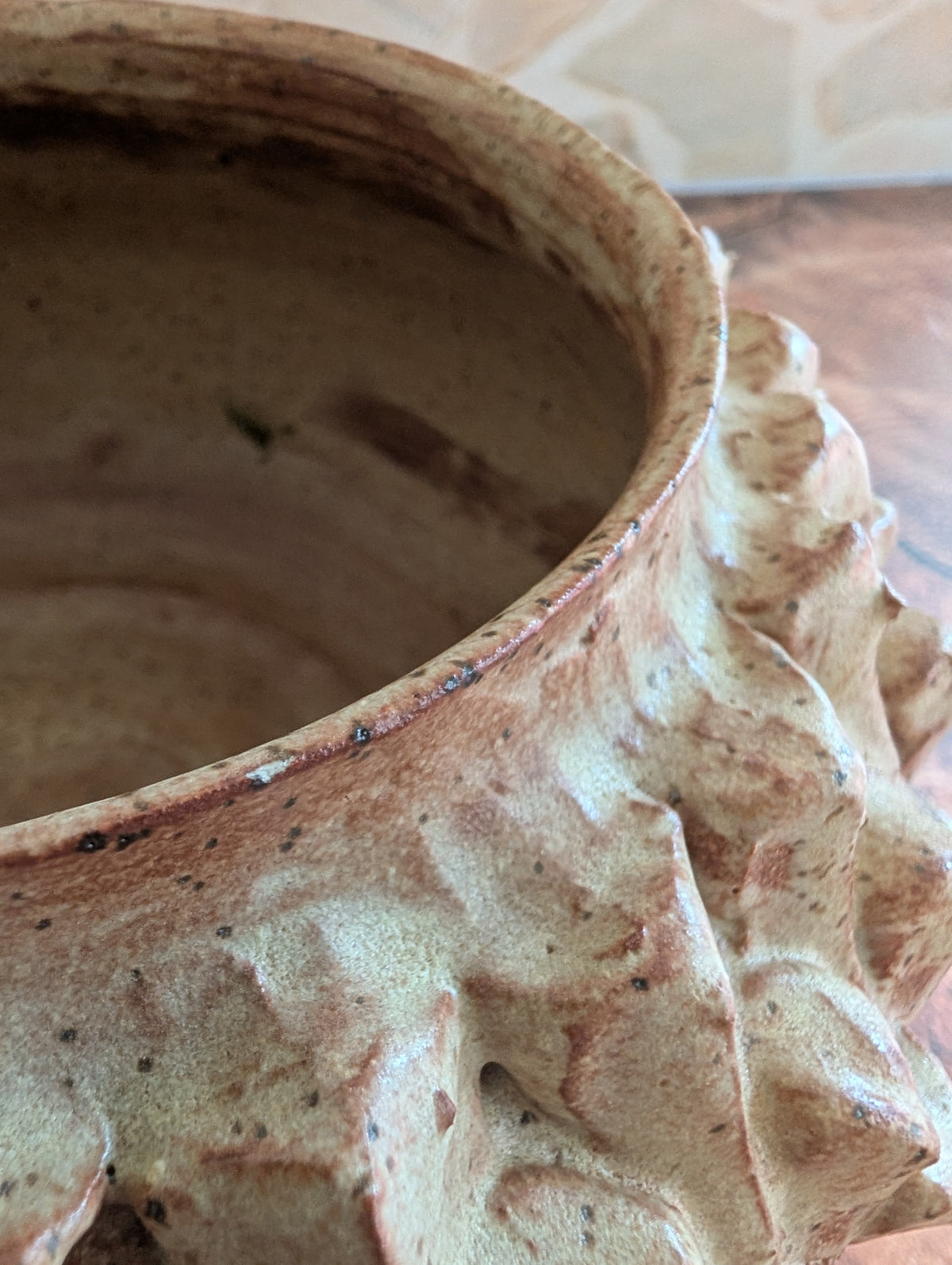 Chai Crown Vessel