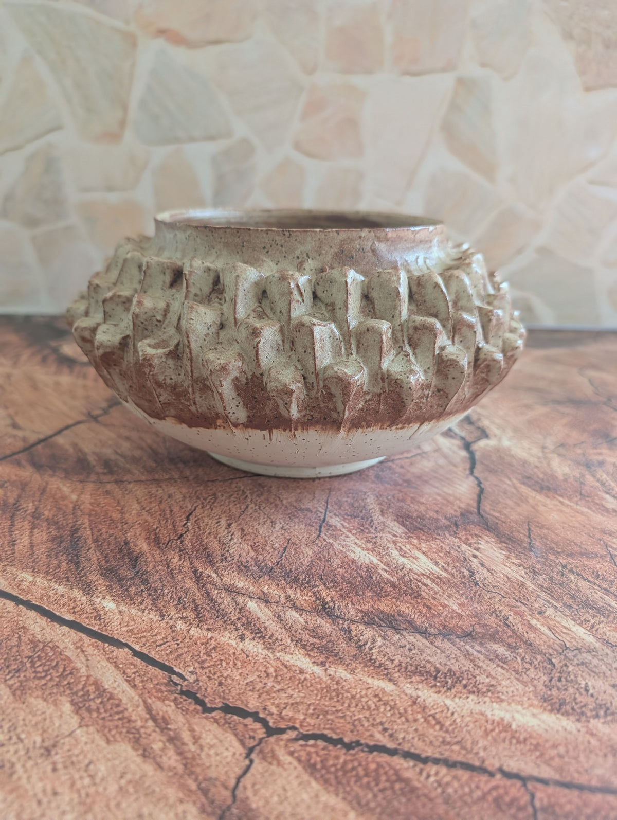Chai Crown Vessel