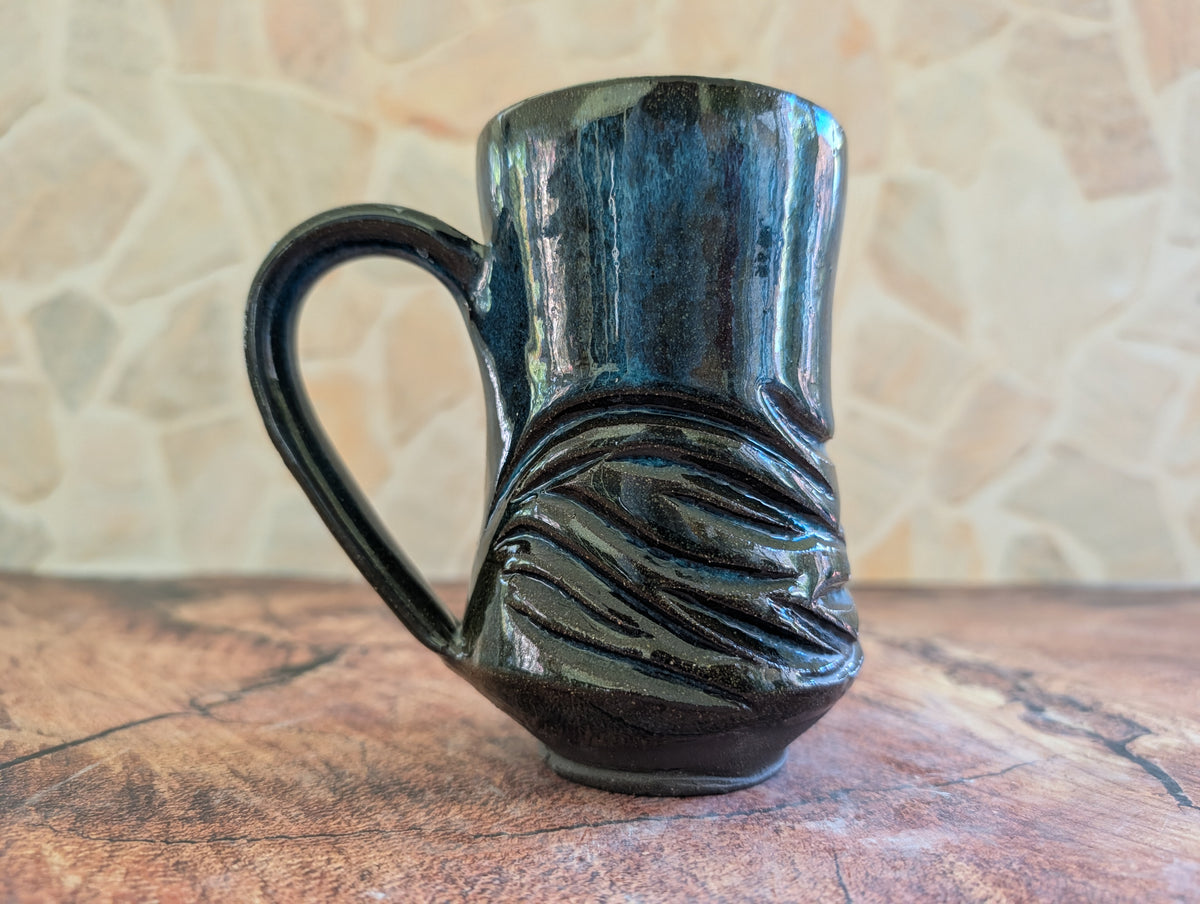 Bio Lum Wave Mug