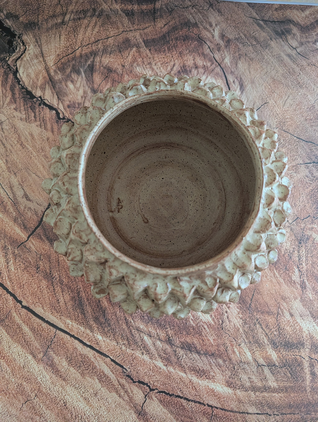 Chai Crown Vessel