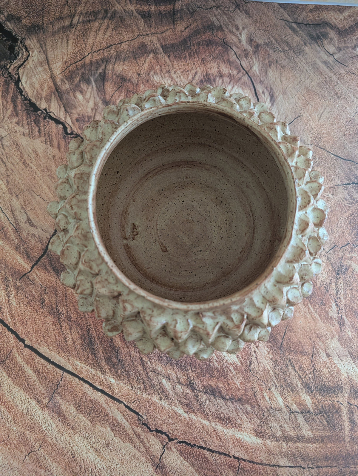 Chai Crown Vessel