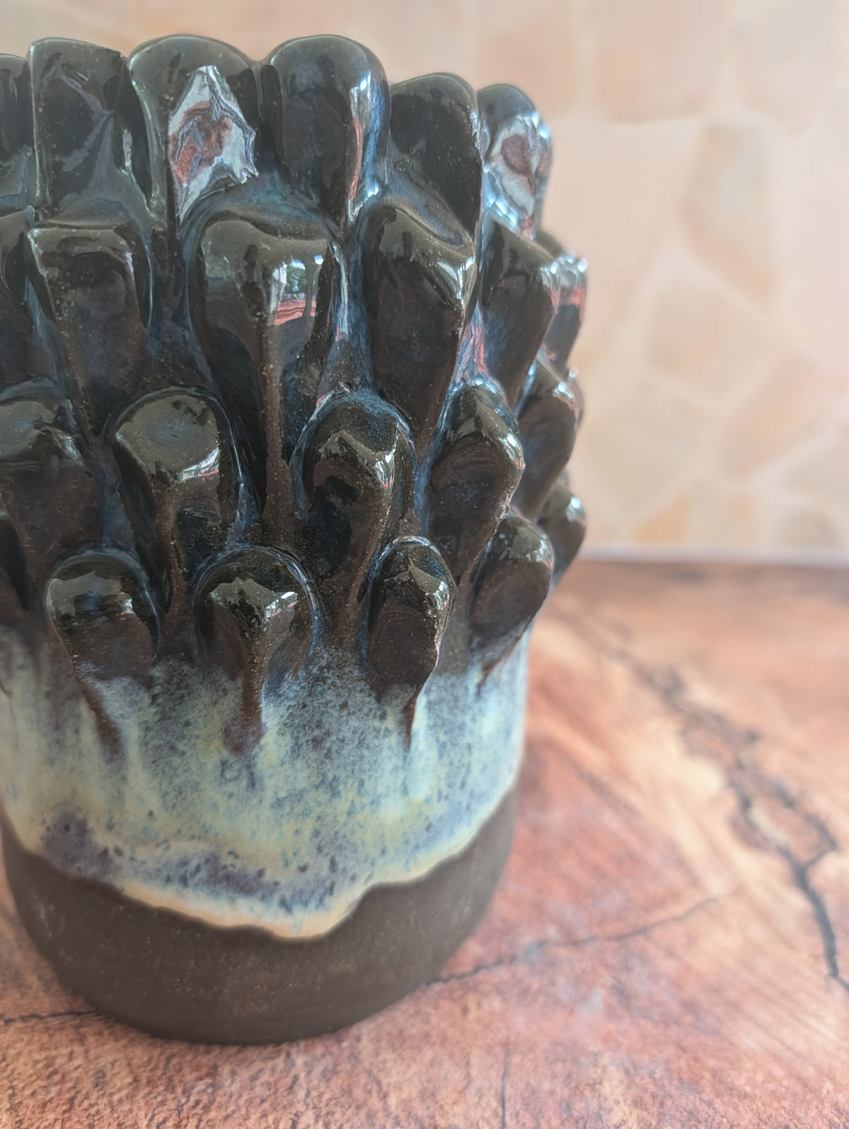 Straight BioLuminescent Vase
