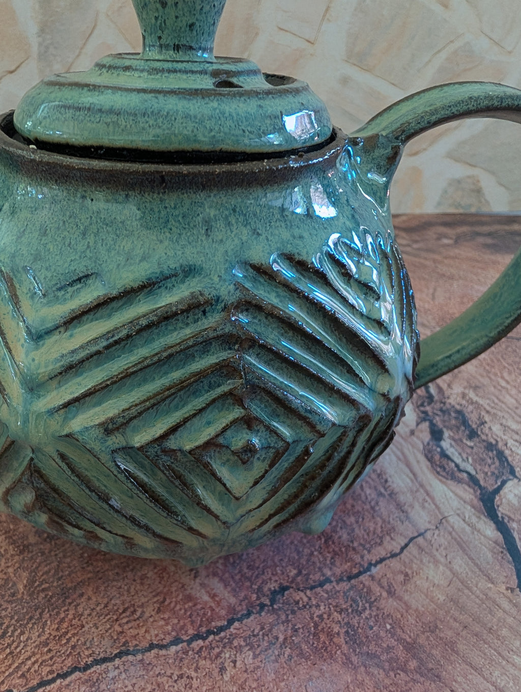 Large Sea Foam Criss Cross Tea Pot