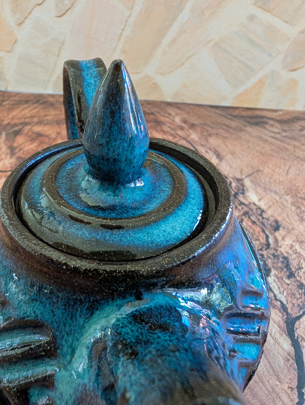 Small Bio Lum Criss Cross Tea Pot