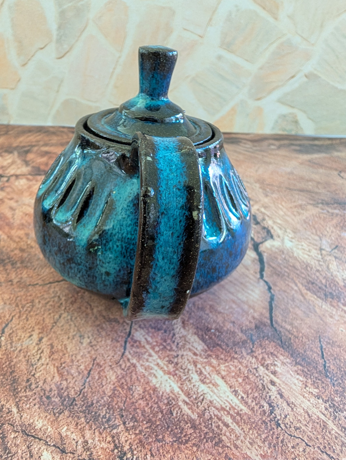 Bio Lum Thick Lines Tea Pot