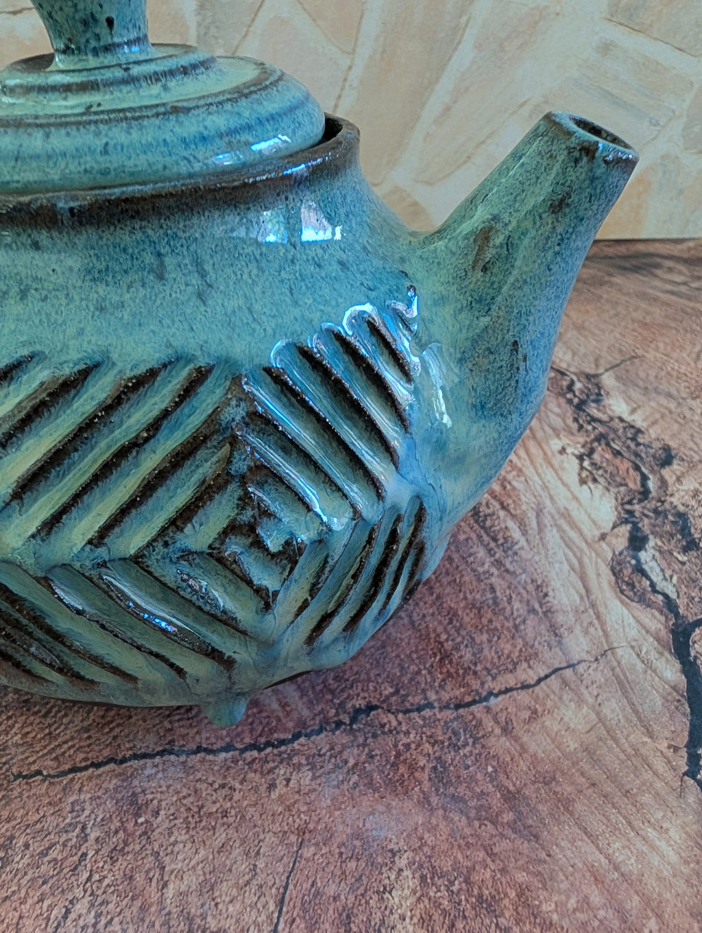 Large Sea Foam Criss Cross Tea Pot