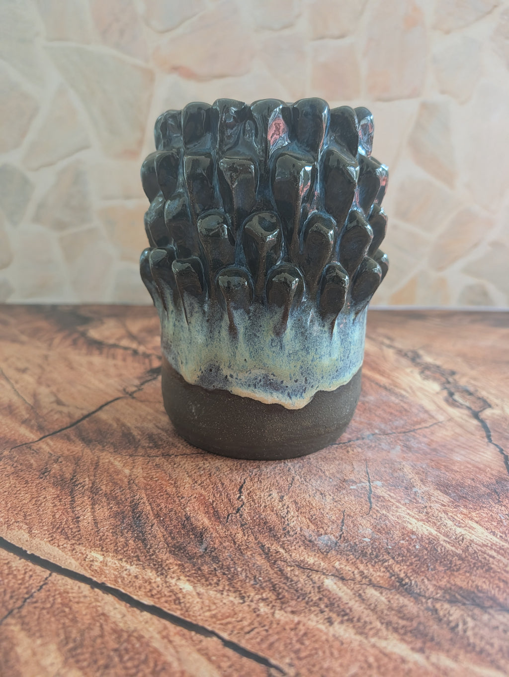Straight BioLuminescent Vase