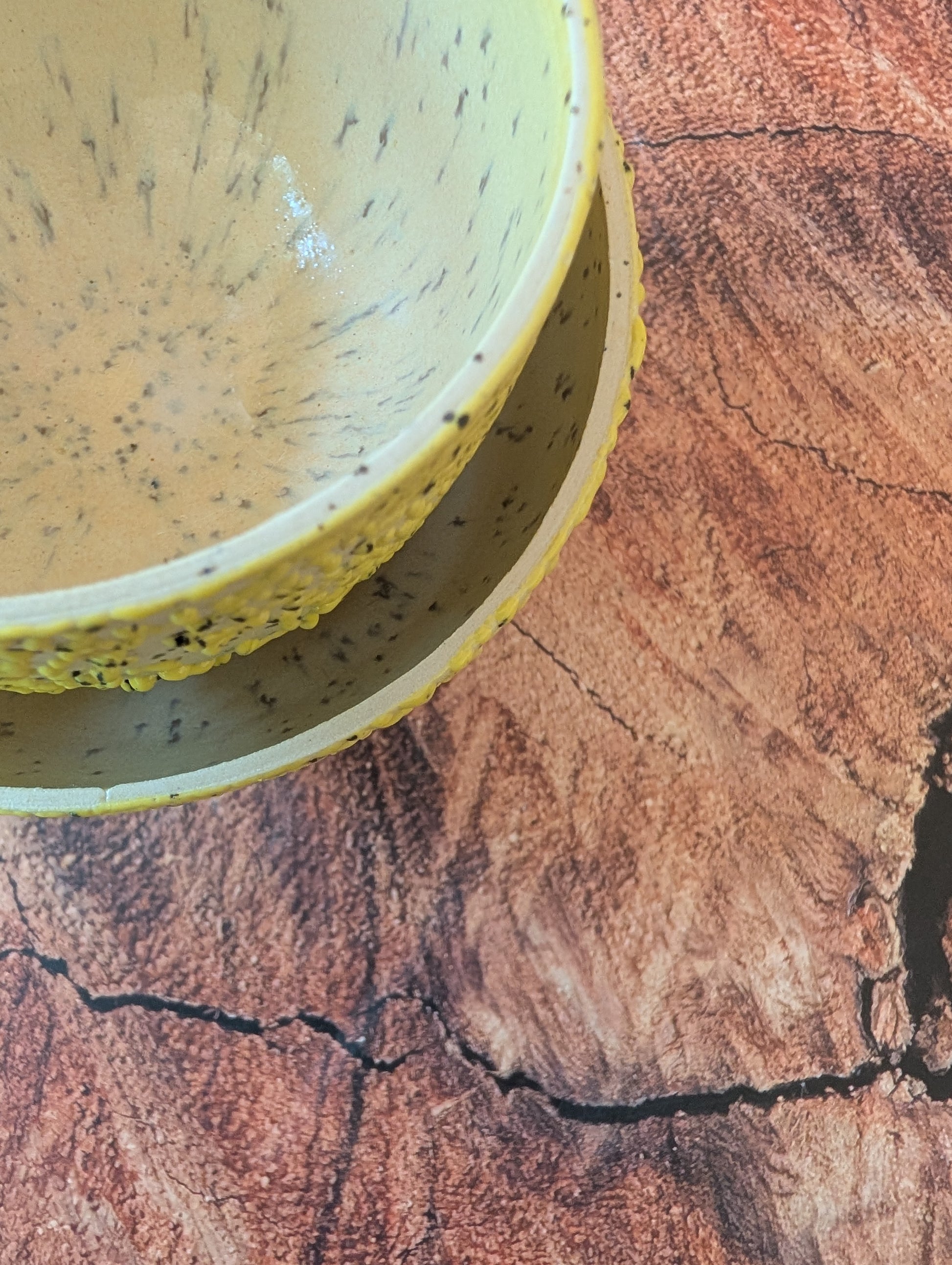 Trypophobia Canary Pedestal Matcha Set