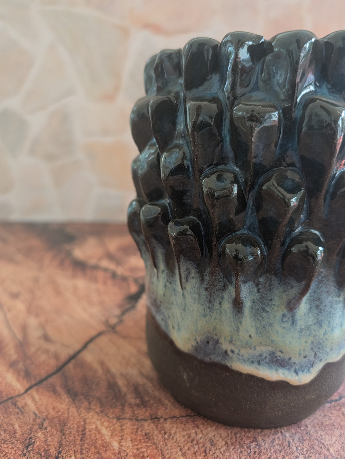 Straight BioLuminescent Vase