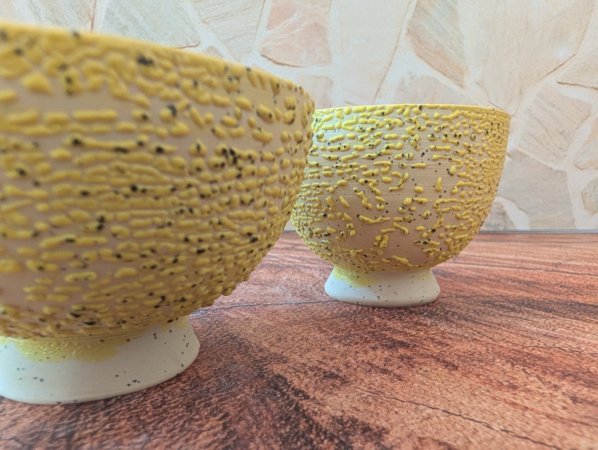 Trypophobia Canary Pedestal Matcha Set