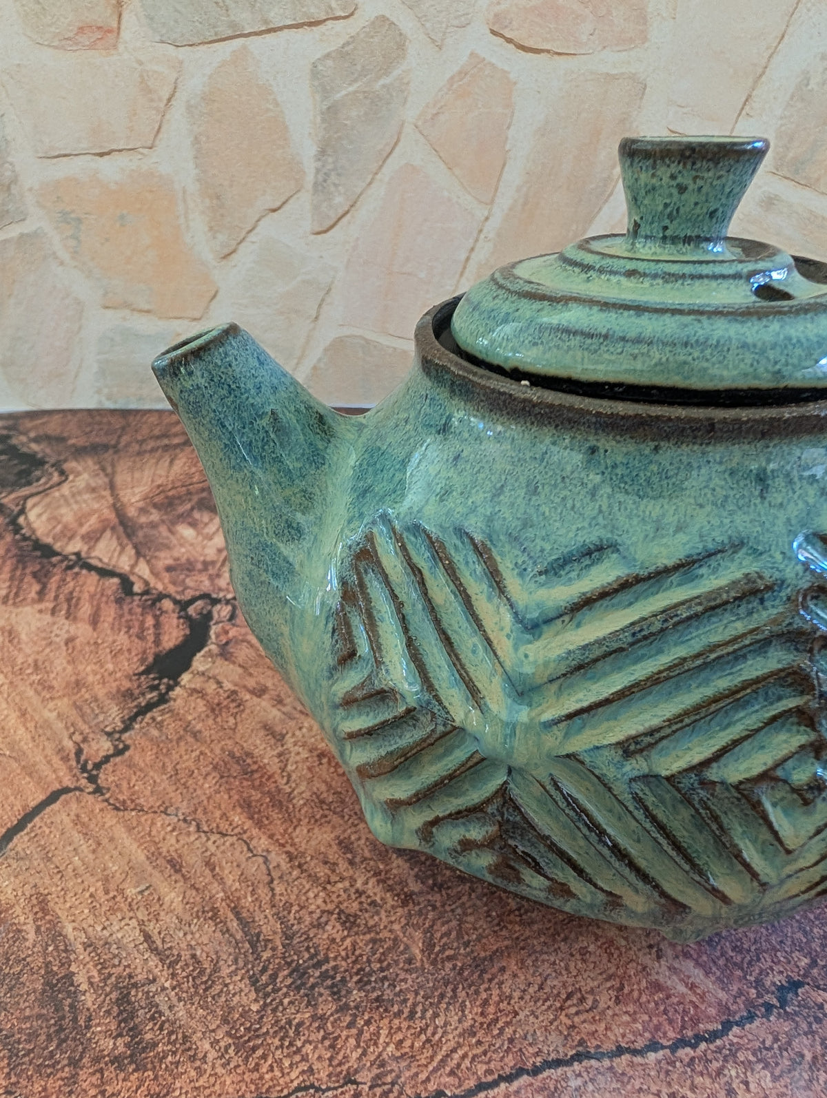 Large Sea Foam Criss Cross Tea Pot